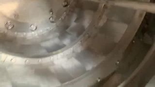 جهاز طرد مركزي دافع مستمر لفصل كريستال الأسمدة